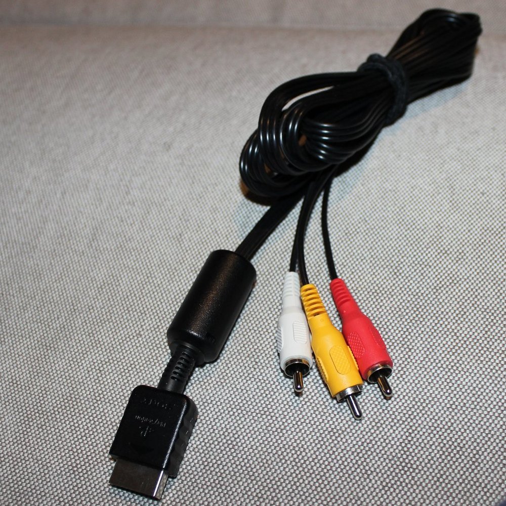 FR€E WITH ANY PURCHASE❤️Original Sony Playstation PS2 PS3 AV cable connector